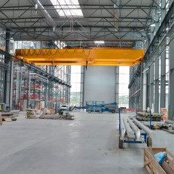 Sellador sin disolventes para entornos difíciles de hormigón como infraestructuras