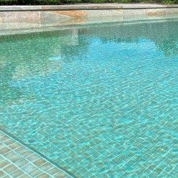 Poliuretano incoloro impermeabilizante para piscinas de gresite